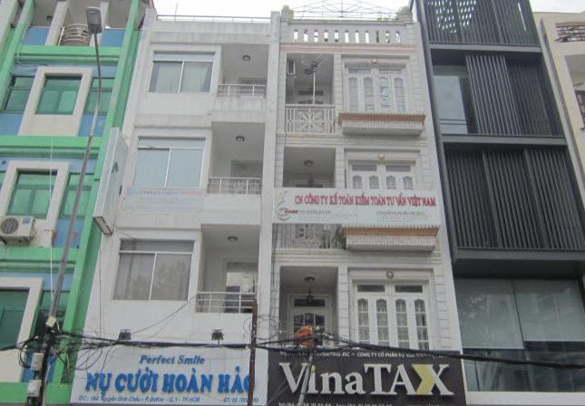 Bán nhà chính chủ 2 mặt tiền Lê Hồng Phong, Q10, DT 10x10m, trệt 3 lầu