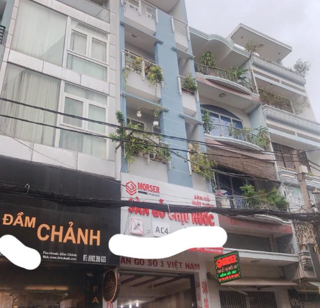Bán nhà chính chủ 2 mặt tiền Lê Hồng Phong, Q10, DT 10x10m
