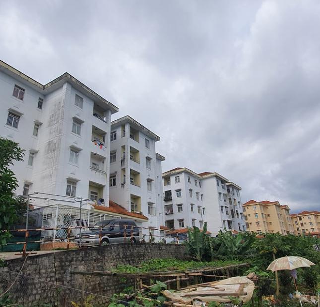 Cần bán căn chung cư Ngô Quyền tầng 3 nằm ngay tại trung tâm Đà Lạt, cách bệnh viện tỉnh chỉ 1km.