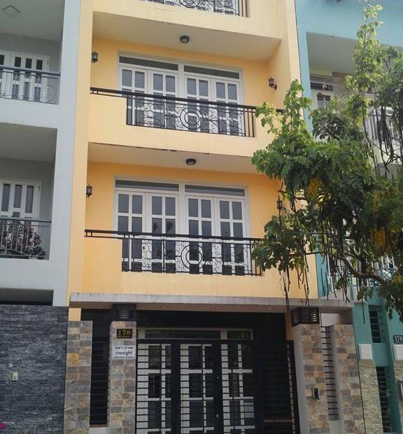  Do có việc gia đình nên cần bán nhà gấp HXH 129 vip đường Nguyễn Trãi, Q5 giá sốc chỉ 6tỷ5, đoạn