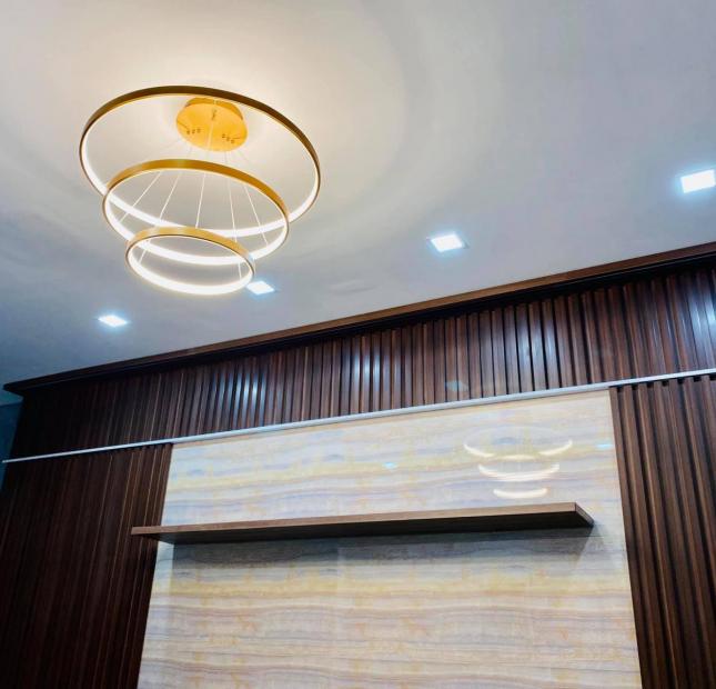 Nhà đẹp Vạn Kiếp, oto, kinh doanh, mặt tiền 4,3 m,Lh:0868181683.