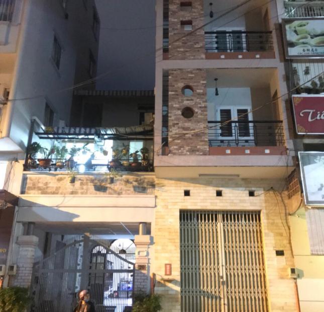 Bán gấp nhà MT đường Nguyễn Trãi, P.2, Q.5, DT 3.7x12m 4 lầu giá chỉ hơn 22 tỷ