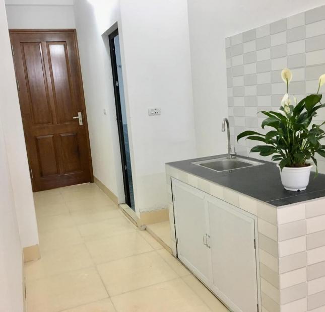 Bán nhà Vĩnh Hồ, 81m2,kinh doanh,an ninh tốt,LH:0868181683