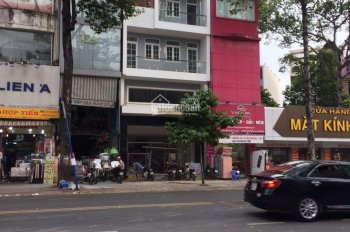 Bán nhà mặt tiền đường Cách Mạng Tháng Tám - Bành Văn Trân, Q. Tân Bình, DT: 5x40m, giá: 24 tỷ
