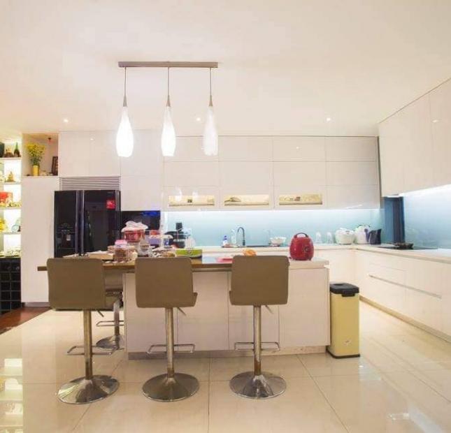 Bán nhà mới ở ngay  Cao Thắng  Quận 3, 56m2, giá 6.7 tỷ