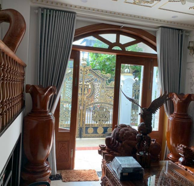 Bán biệt thự 21.5 tỷ 10x18m hầm 3 tấm mặt tiền đường số 22, phường bình trị đông B