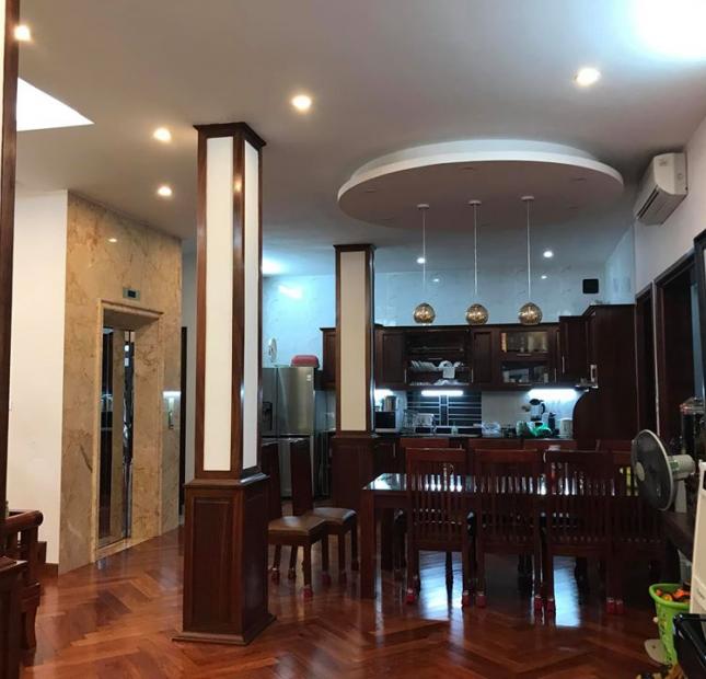 Bán biệt thự siêu đẹp khu phân lô Tam Trinh - Hoàng Mai, giá chỉ 22 tỷ