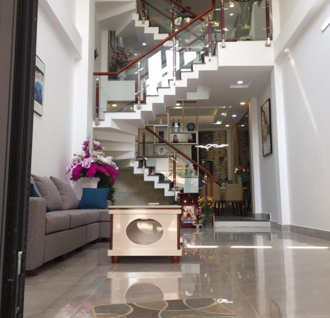 Rộn ràng xuân sang- trang hoàng nhà mới – nhà trệt lửng 3 lầu liền kề GV.