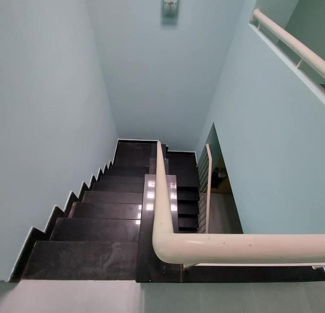 Nhà Lê Cảnh Tuân, hxh 75m2, 4.2x18m nở hậu, 4pn, siêu rẻ 5.9 tỷ