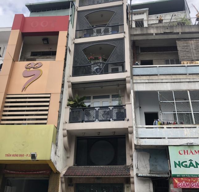Bán nhanh nhà vị trí siêu đẹp góc 2 MT đường Lê Hồng Phong, P. 10, Q. 10, 3 lầu, gía chỉ 22.9 tỷ