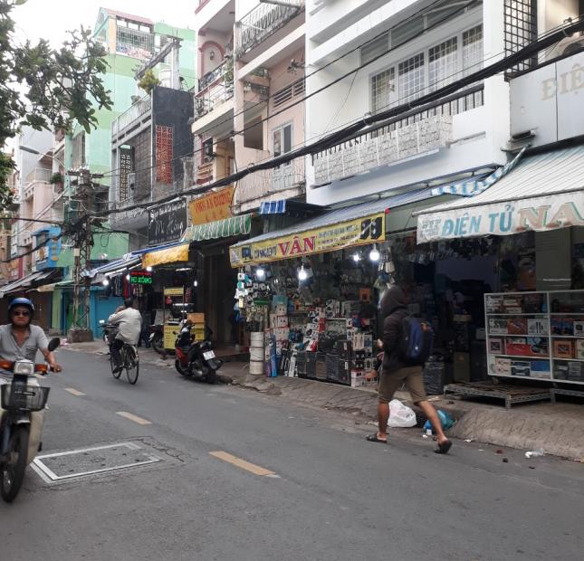 Bán nhà mặt tiền đường Ngô Quyền gần chợ Nguyễn Tri Phương, Phường 8, Quận 10. 