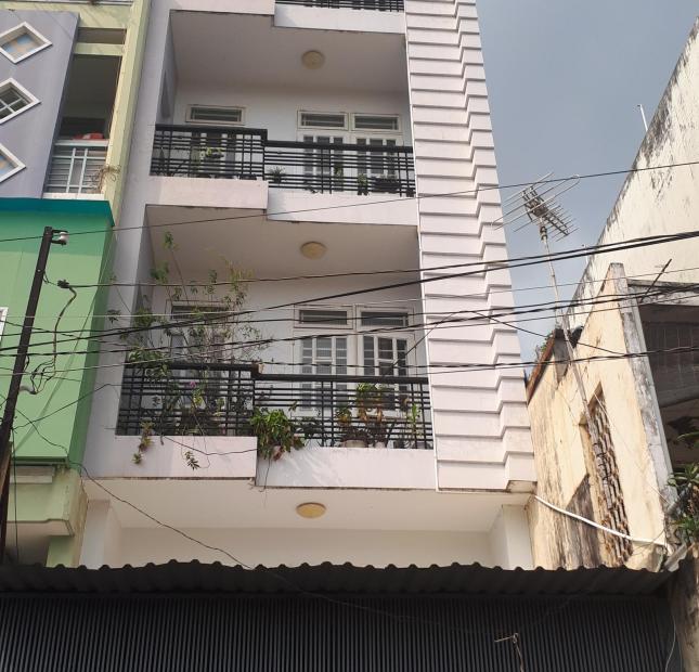 Bán gấp nhà hẻm Trần Phú, Q. 5, 1 trệt 3 lầu ST dt: 6 x 10,5m 6,5 tỷ.