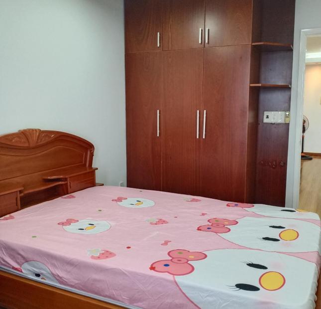 Cần bán gấp căn hộ Ruby Garden quận Tân Bình, 78m2 2PN, Full nội thất đẹp như hình, có sổ hồng 