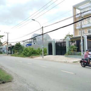 Kẹt tiền xây nhà bán gấp lô đất mặt tiền đường Phạm Tấn Mười,Bình Chánh, đối diện KCN Kizuna, SHR 
