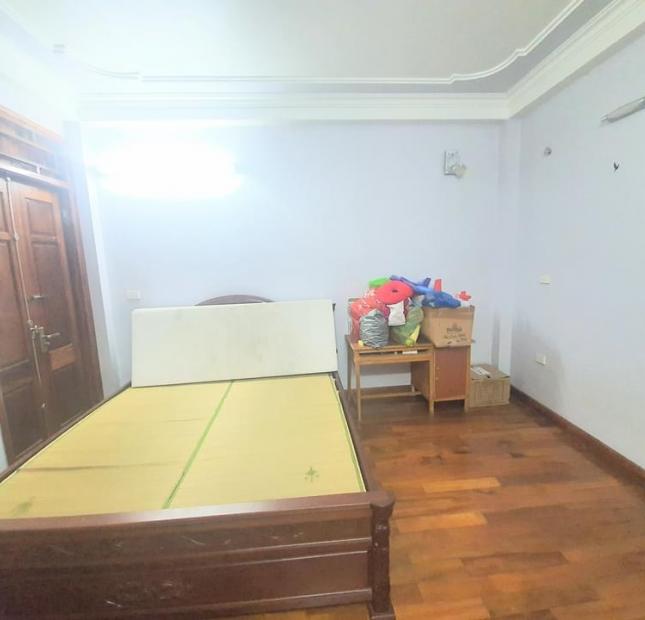 Bán nhà Minh Khai, nhà đẹp, ngõ nông, gần ô tô. 5T 37m giá 2.9 tỷ