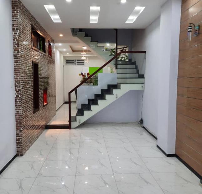 Bán nhà Điện Biên Phủ, Q10, 50m2, 3.5x14m, 3 tầng, hẻm xe hơi, chỉ 7.55 tỷ