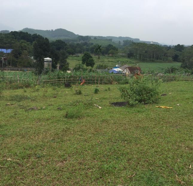 Cần bán đất nằm trong quần thể nghỉ dưỡng tại Lương Sơn - Hòa Bình, giá hấp dẫn