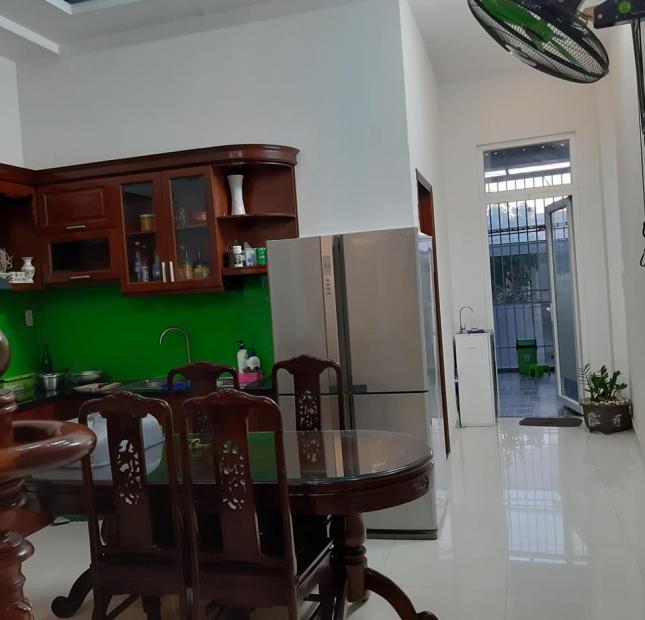 Bán gấp nhà HXH Hiệp Bình, 60m2, 2 tầng, 5.35 tỷ 0907737012