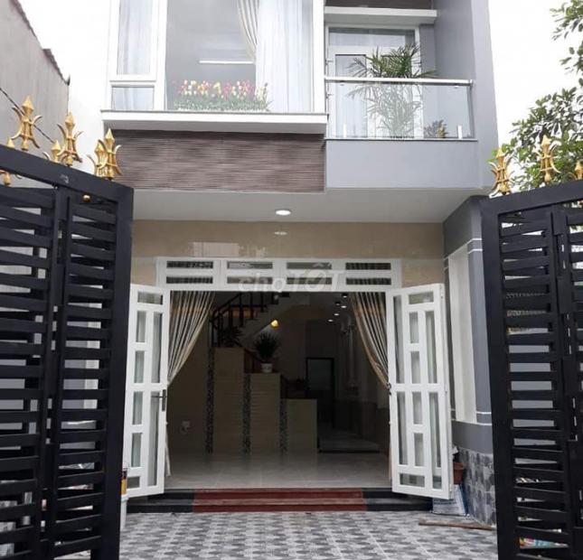 Bán nhà hẻm Q5 dt 3.5x7m giá chỉ 4.8 tỷ