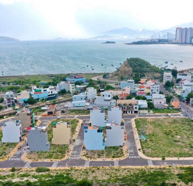 Bán đất ven biển Nha Trang đường Trần Phú, Phạm Văn Đồng giá trị tăng trưởng cao.