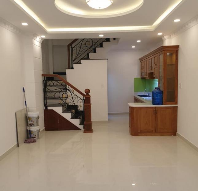 Nhà Trung Tâm Quận 10, 39m2, 4 Lầu, 7 phòng ngủ, 7 wc. Giá 5.9 tỷ