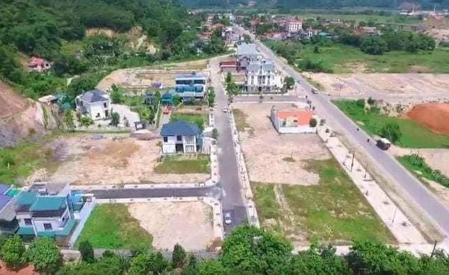 Bán đất nền dự án tại Dự án Khu đô thị Kỳ Sơn, Kỳ Sơn,  Hòa Bình diện tích 90m2 giá gần 600tr