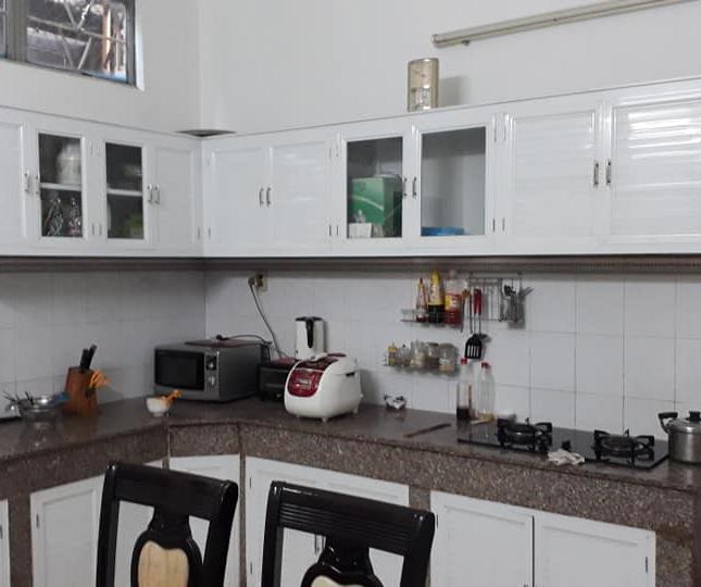 Nhà hẻm xe tải Trường Chinh, 64m2, 4 tầng, 4PN, 4.2x15.2, giá 7.3 tỷ, hàng ngộp, hiếm