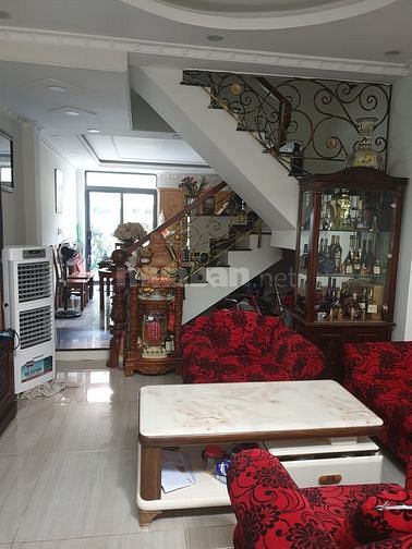 bán nhà 377/9/ Lê Quang định p5, BT: 5x10; trệt, 3 lầu, nhà mới; 4PN, 4WC; 6.3 tỷ TL; trệt suốt