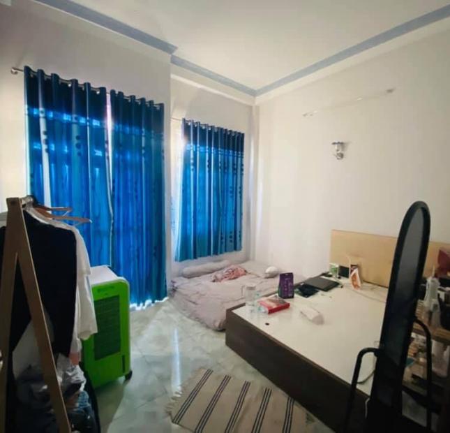 Mở nhà hàng Nhật bán Nhà đẹp HXH đường Đào Duy Từ, Phường 5, Quận 10, 48m2, 3 Tầng, Chỉ 5.5 tỷ