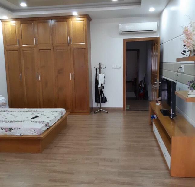 Đi Canada Bán gấp nhà Đồng Nai Khu Bắc Hải, 50 m2, 2 Lầu, ở ngay, giá 5 tỷ