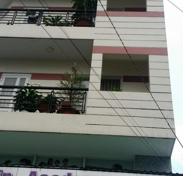 Kẹt vốn bán nhà MT Nguyễn Lâm, P6, Q10 3 lầu nhà đẹp full nội thất giá chỉ hơn 12 tỷ