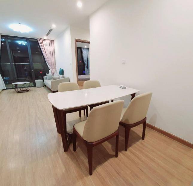 Bán căn hộ chung cư Vinhomes Skylake Phạm Hùng, 3 ngủ, 99m2, sổ đỏ CC. LH: 0967.069366