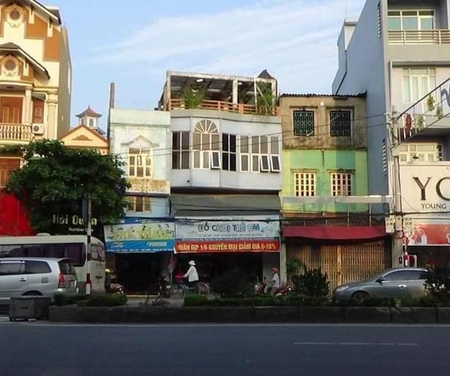 Hiếm! Bán nhà gấp phố Nguyễn Huệ, Bỉm Sơn, kinh doanh sầm uất, 5 tỷ