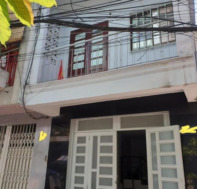 Bán nhà quận 10, đường Nguyễn Ngọc Lộc Phường 14, 3.5x10 TRỆT LẦU HẺM 5M giá chỉ 5.5 tỉ