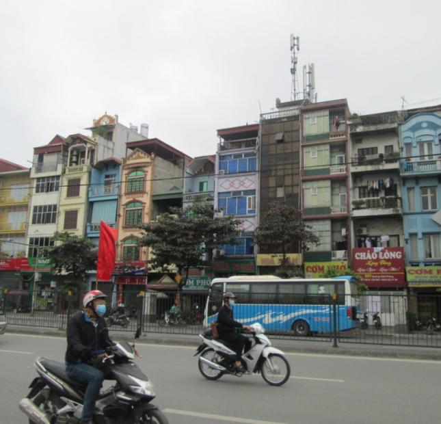 CC bán nhà mặt phố Giải Phóng sầm uất gần phố Kim Đồng, nở hậu 96m2 chỉ 9.68 tỷ. 0989.62.6116