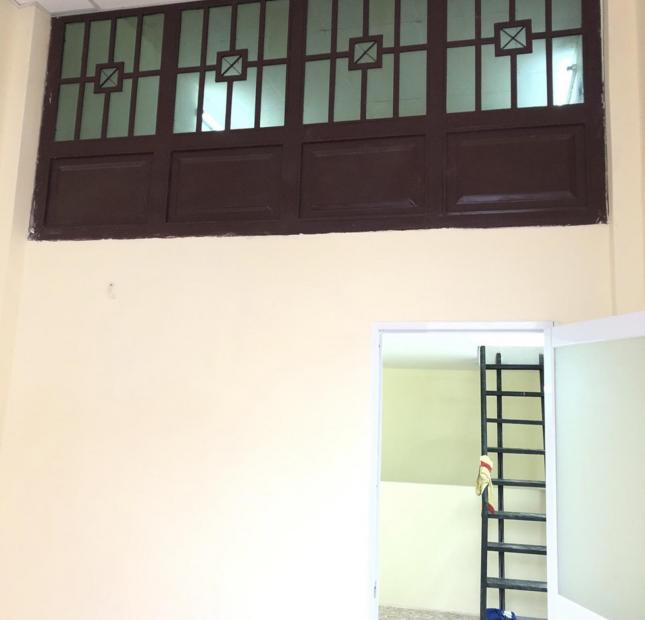 Nhà Đường số 1 Bình Tân, 25m2, 3 tầng, 3PN, nhà đẹp ở ngay, hiếm, giá 2.5 tỷ 