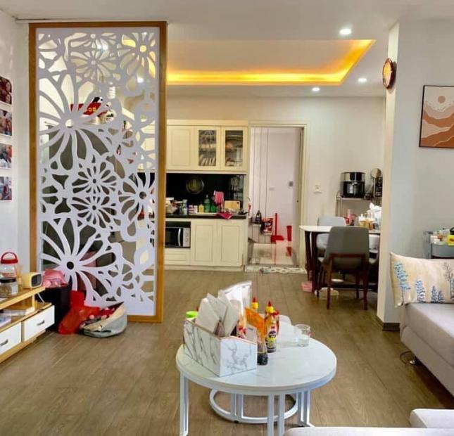 Bán nhà Láng Đống Đa 70m2 5T mt 4.5m ô tô mặt phố tương lai nhỉnh 7 tỷ 0983458219