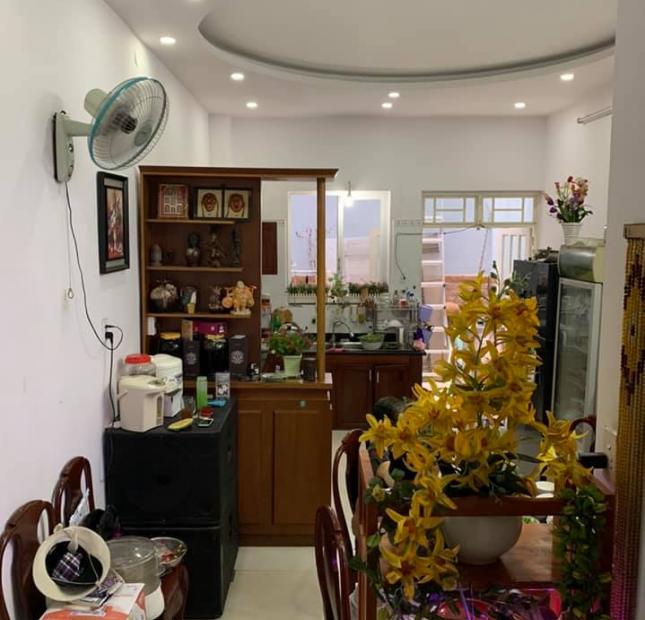 Nhà 4 tầng, vị trí hiếm, hẻm xe hơi 3/2 Quận 10, 30m2 giá 4 tỷ 4 TL 0938 928 893