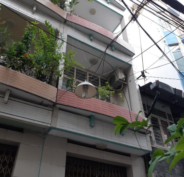  Bán nhà mặt tiền đường Phan Văn Trị, DT: Ngang 4.6m x 13m, nhà 4 lầu vuông vức giá đầu tư 12.3 tỷ