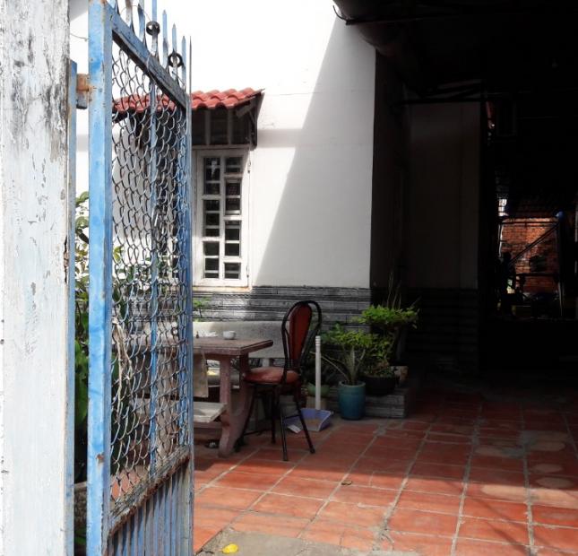 CHÍNH CHỦ BÁN NHANH ĐẤT TẶNG NHÀ CẤP 4 CÓ 6 PHÒNG TRỌ TẠI PHƯỜNG ĐỊNH HÒA, THỦ DẦU MỘT, BÌNH DƯƠNG,