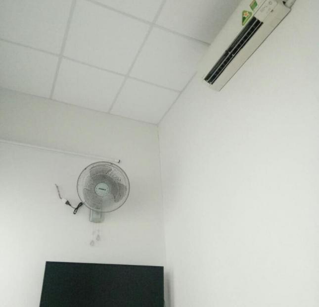 Nhà Phú Thọ Hòa, Tân Phú, 35m2, 4x8.2m, khu chợ vải, ở hoặc đầu tư, chỉ 3.55 tỷ TL 
