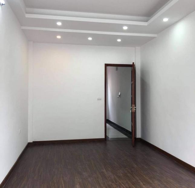      BÁN NHÀ CỔ LINH, LONG BIÊN 4T, 45m2, GIÁ 3,3 tỷ