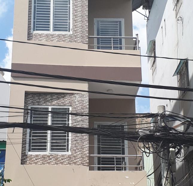  Bán nhà mặt phố Nguyễn Chí Thanh, Quận 5, DT 8m x 20m, 160m2, 2 lầu, giá rẻ 25 tỷ