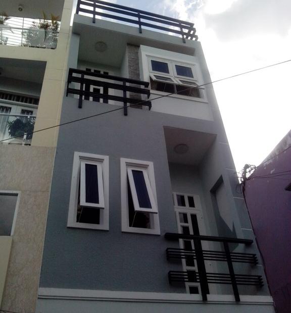 Chính chủ bán gấp nhà MT Phan Văn Trị, quận 5, DT: 3.7*11m, 2 lầu ST giá cực rẻ chỉ 12,3 tỷ còn TL