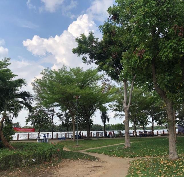 Cần bán nhanh khuôn đất khu gần sông P. Bình An, Q.2, 13x30m giá 140tr/m2