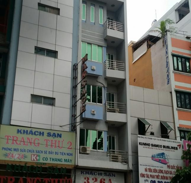 Mặt tiền Nguyễn Chí Thanh 4 lầu nhà mới, DT: 4x20m kinh doanh đắc địa.