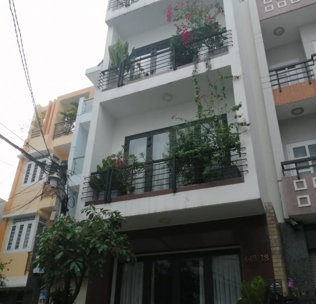  Bán nhà góc 2 mặt tiền đường Lương Nhữ Học - Hồng Bàng, Quận 5, giá 17 tỷ