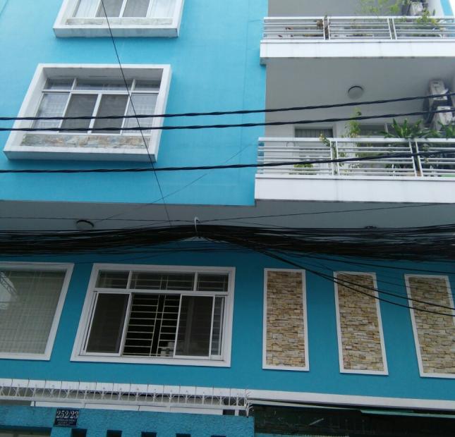 Bán nhanh nhà MT Trần Hưng Đạo CN 65m2 KC 3 lầu P10 giá 17.5 tỷ Q5. Khu cực kỳ vip nhất đường