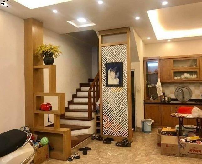 Kẹt vốn Bán nhà 181/19 Tân Phước, Phường 6, Quận 10, 50M2, 3 Tầng, giá 5 tỷ