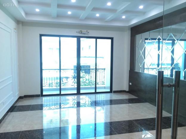 Chính chủ bán biệt thự có thang máy 140m2 tại Trung Hòa Nhân Chính